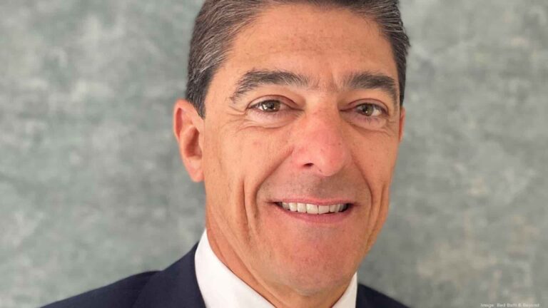 Gustavo Arnal, Chief Financial Officer of Bed Bath & Beyond